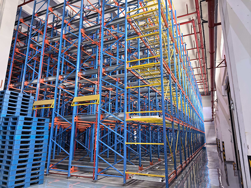 4 Way Shuttle Racking 2026020307