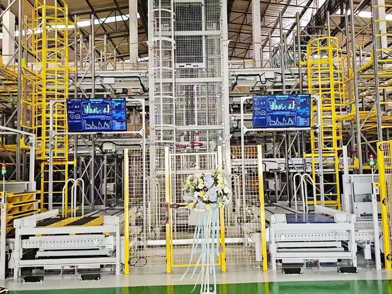 4 Way Shuttle Racking 2026020308
