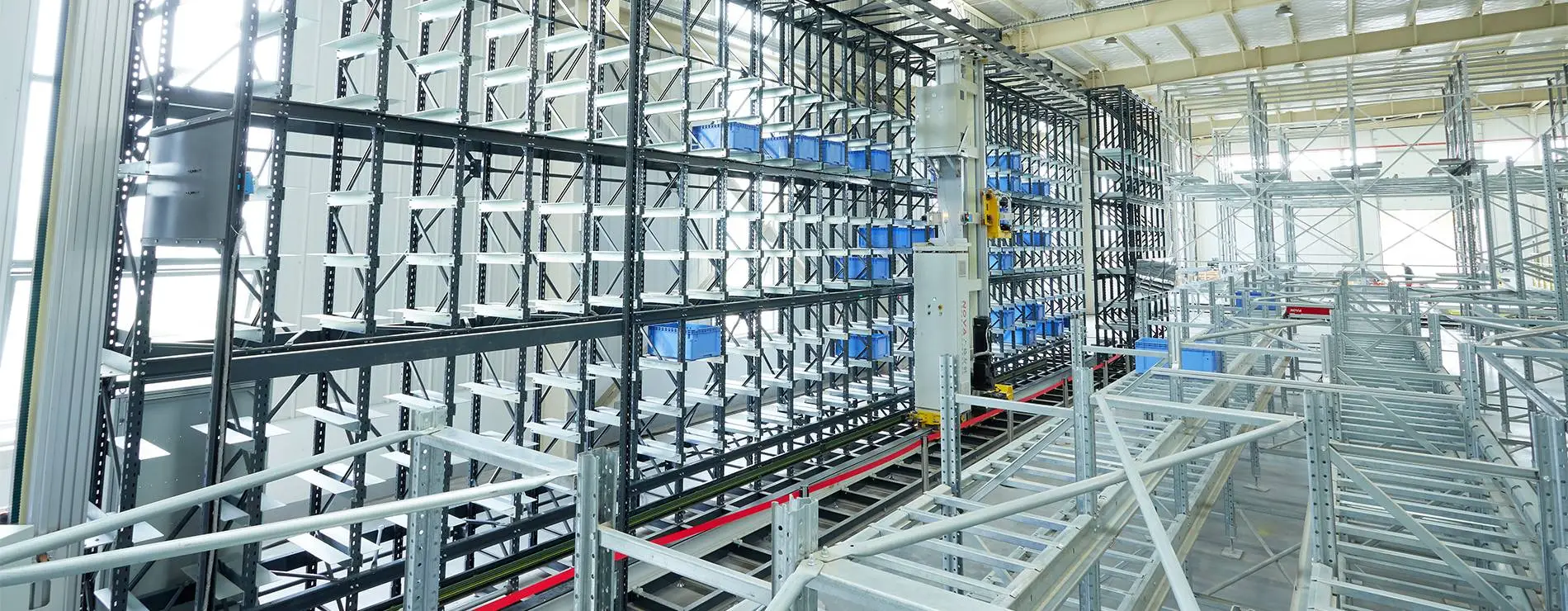 tote stacker crane system 20260227002