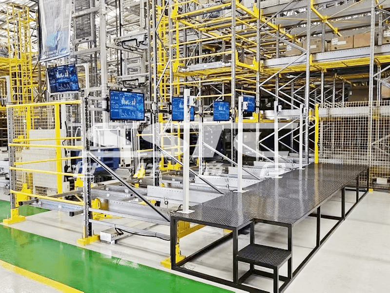 Warehouse Control System managing 100,000 pallet positions in an automated Four-Way Pallet Shuttle Storage facility